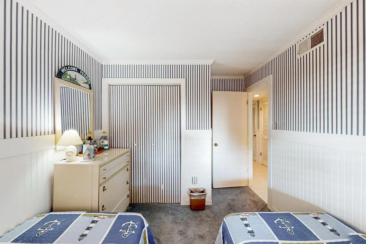 Контакты Our Place At The Beach 307H